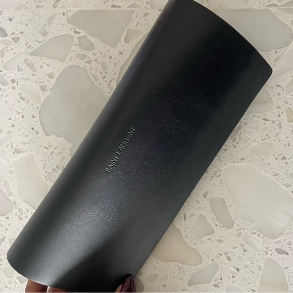 YSL Sunglasses with case and cloth - Picture 1 of 6